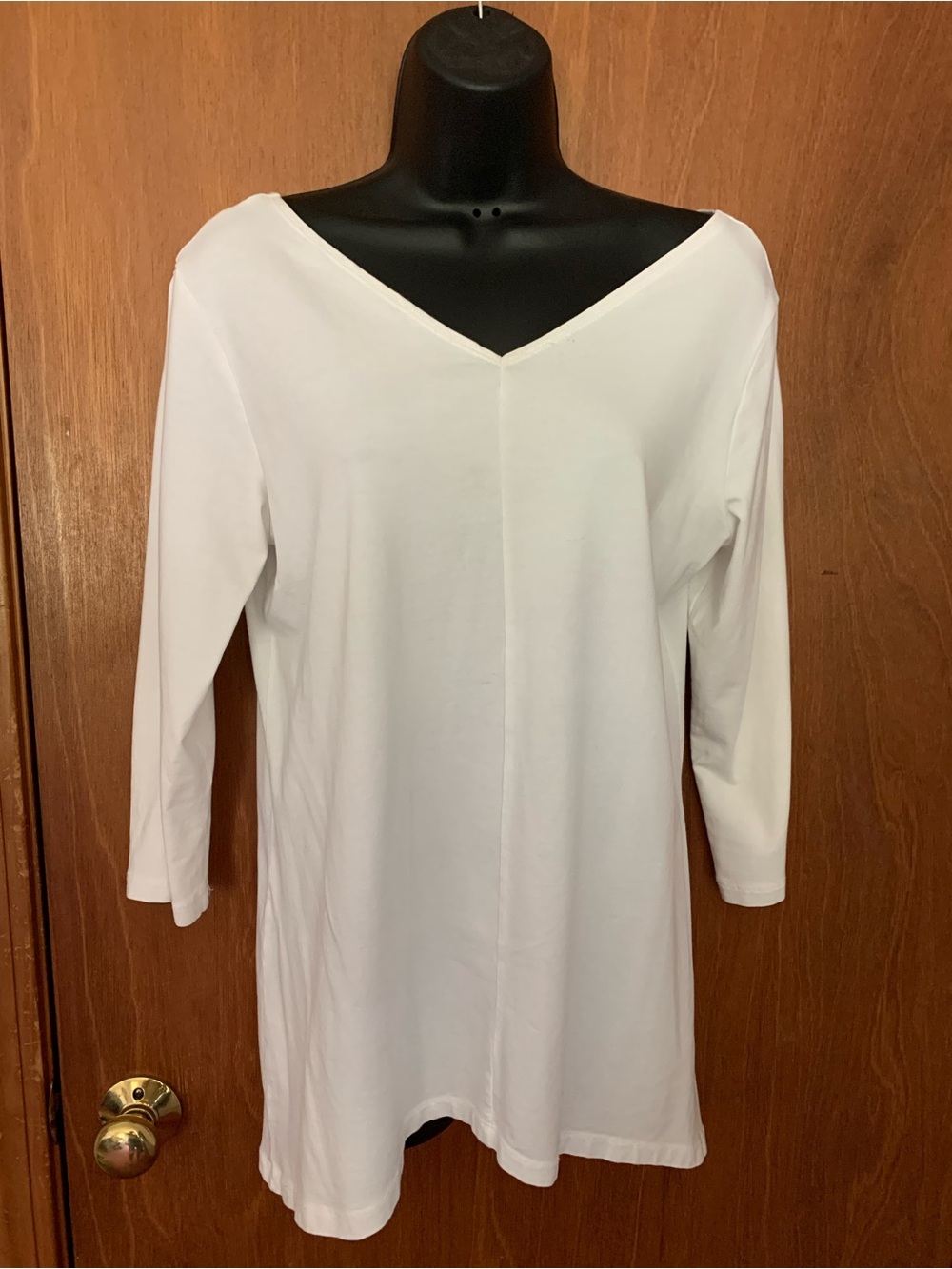 Susan Graver White V-Neck 3/4  Sleeve Tunic